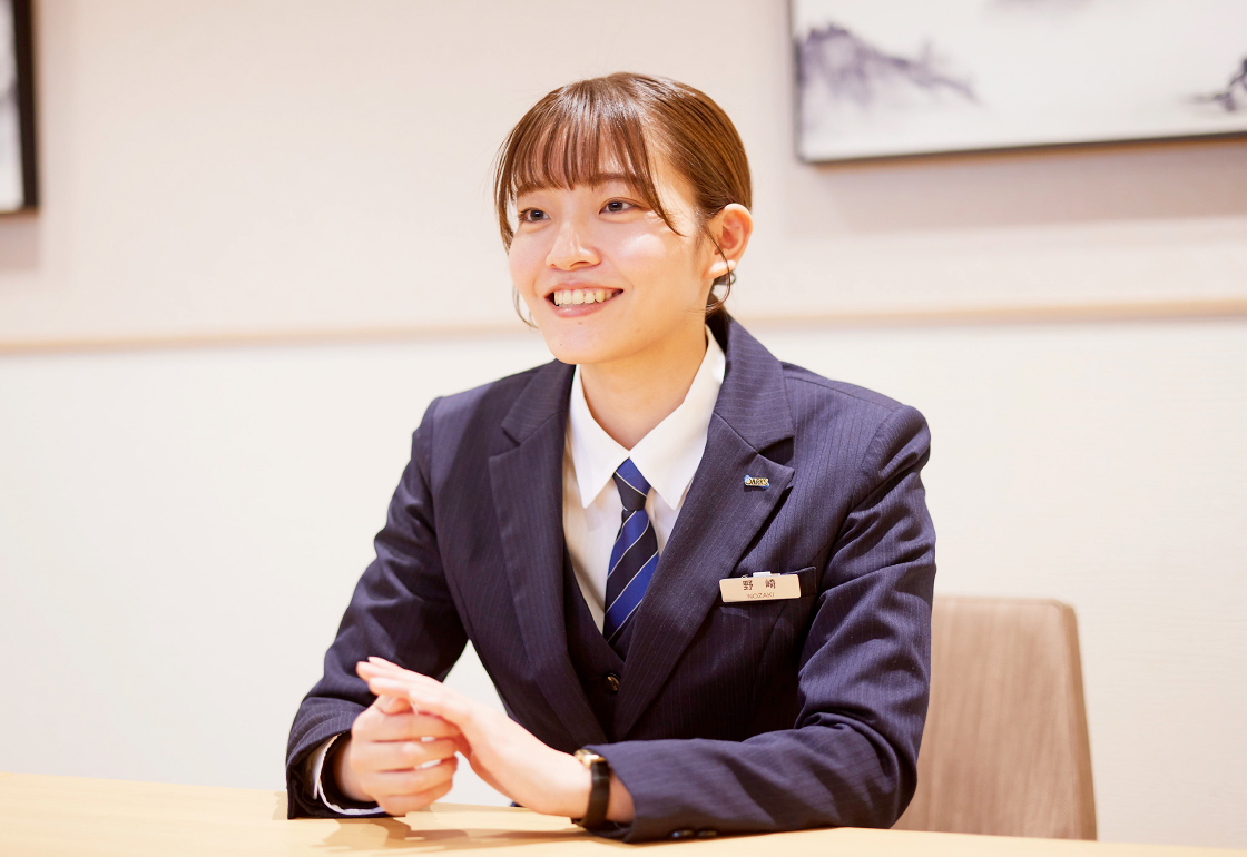 野崎 沙耶香